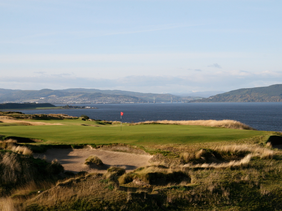 Play Castle Stuart Golf Links, near Inverness, Scotland