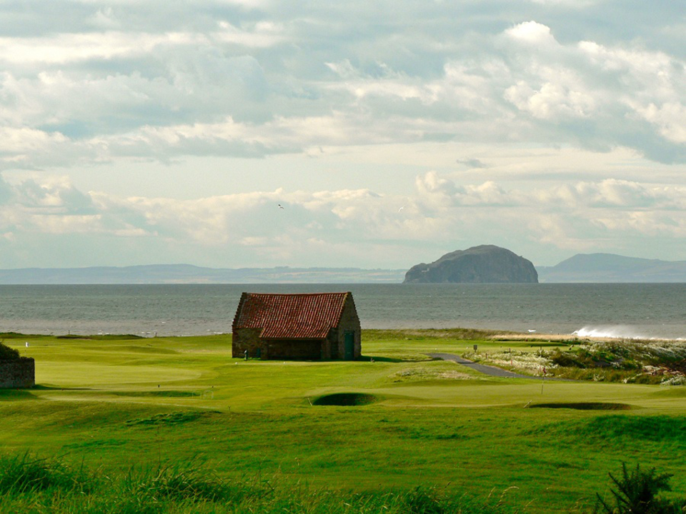 Play Dunbar Golf Course, near Edinburgh, Scotland