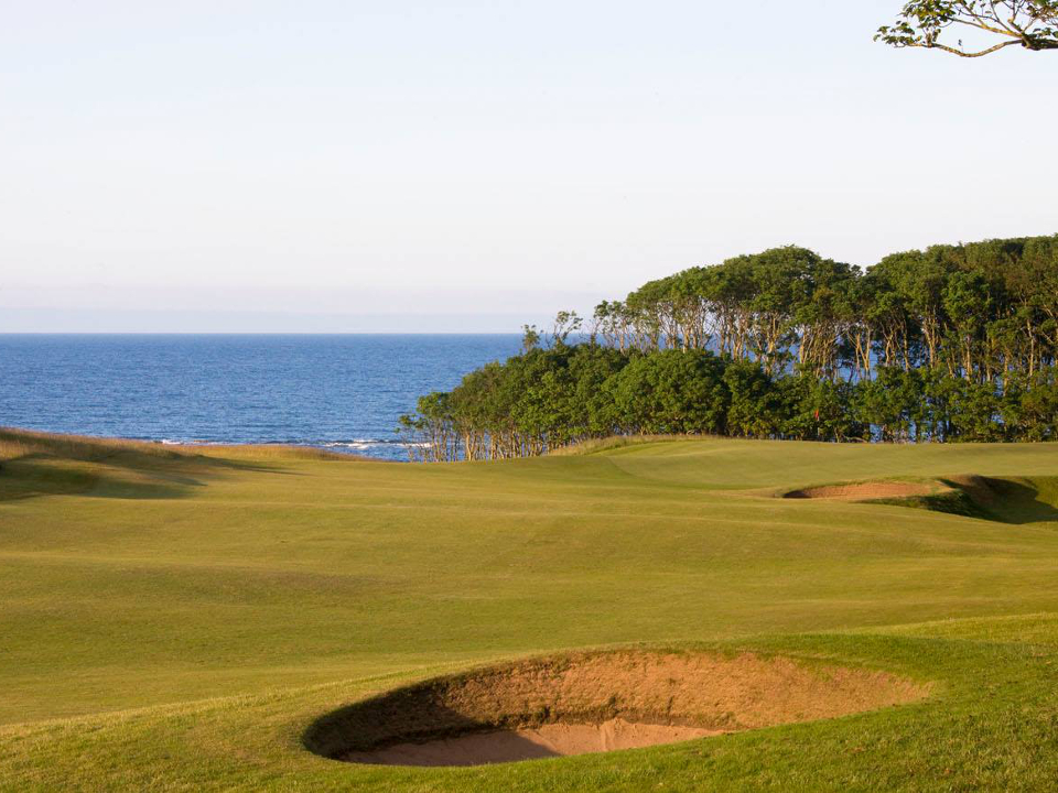 Play Kingsbarns Golf Links, near St. Andrews, Scotland