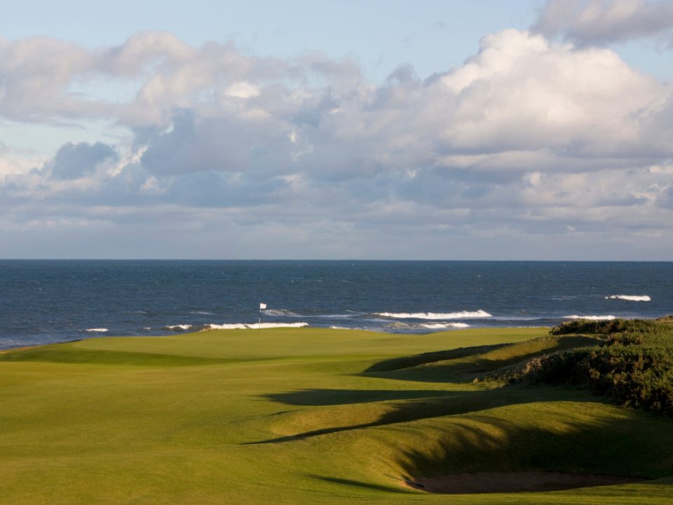Play Kingsbarns Golf Links, near St. Andrews, Scotland