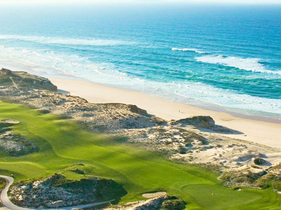 Play Praia d'el Rey Golf Course, near Lisbon, Portugal