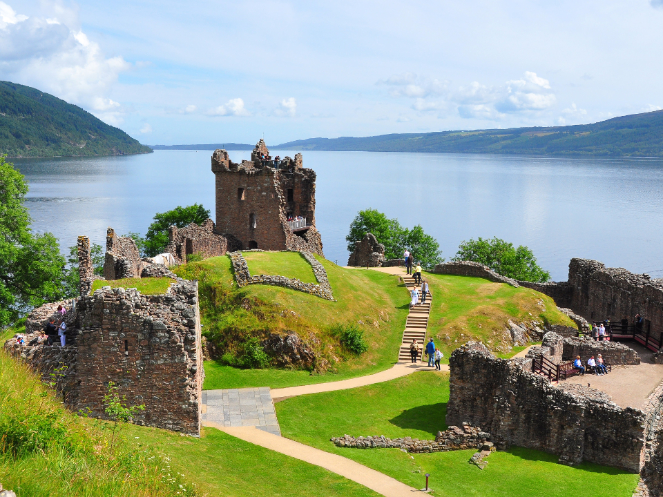 Urquhart Castle at the shores of Loch Ness