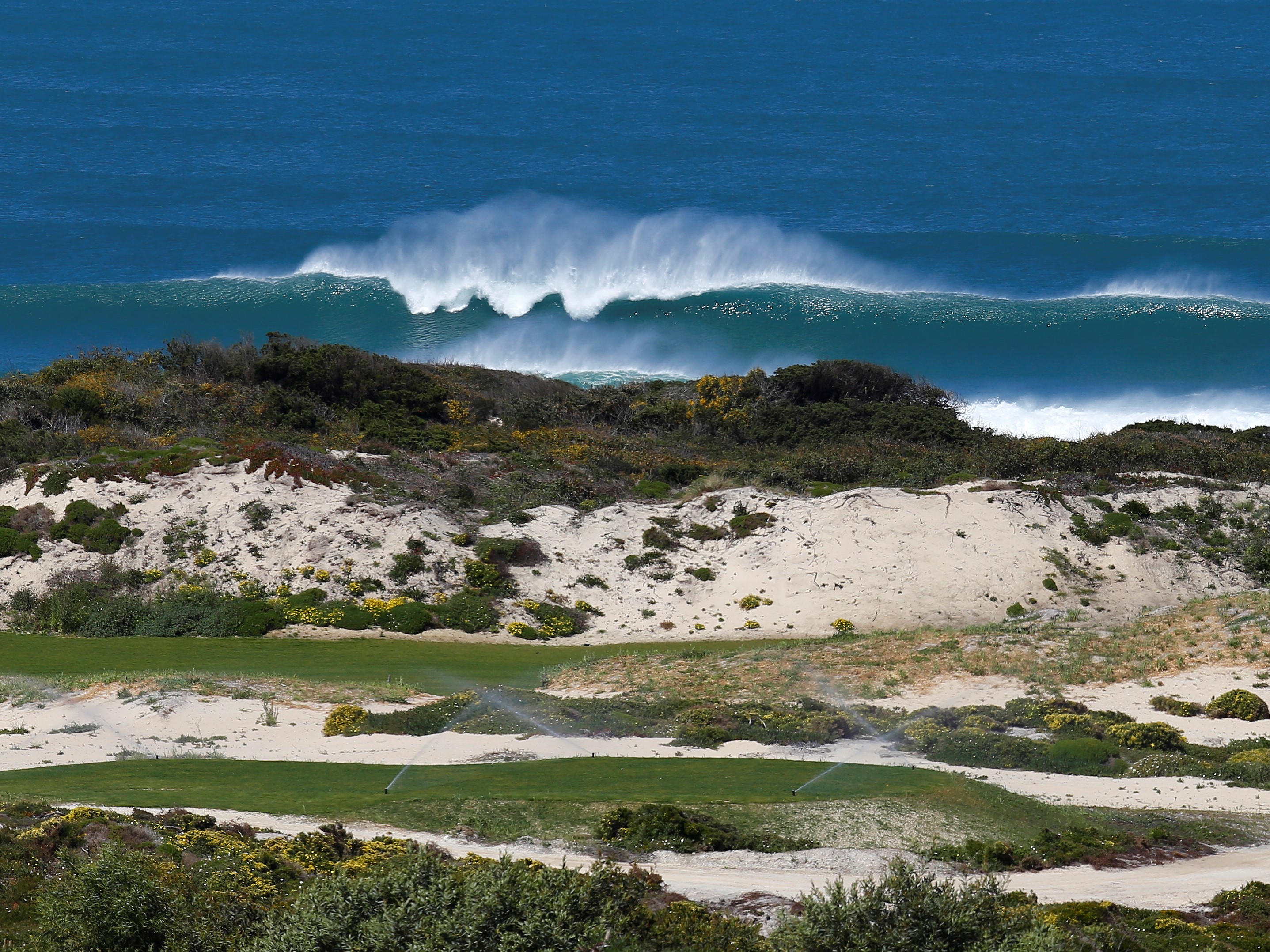 Crashing Waves at West Cliffs Golf Course
